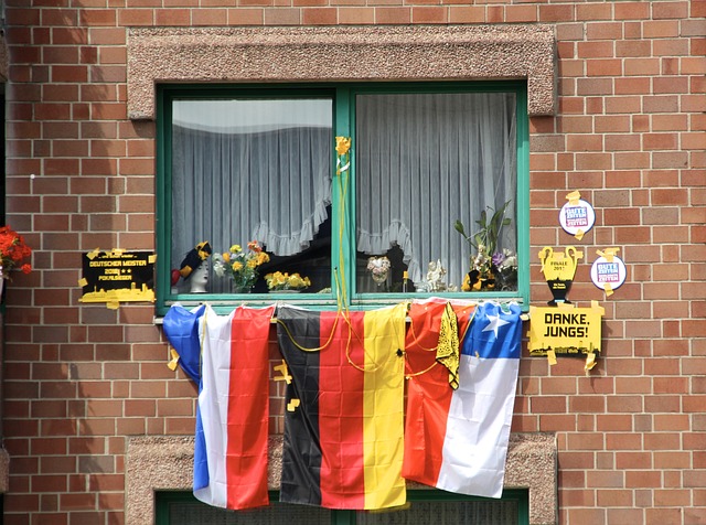 成功地遏制 成功地遏制